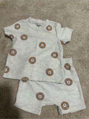 Carter's Cream & Brown Lion Print Matching Shorts Set